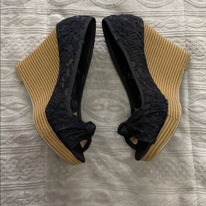 American Eagle Wedge Shoes